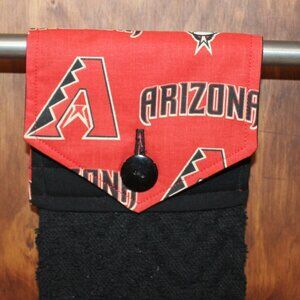 ARIZONA DIAMONDBACKS RED & BLACK HANDMADE HANGING KITCHEN BLACK HAND TOWEL